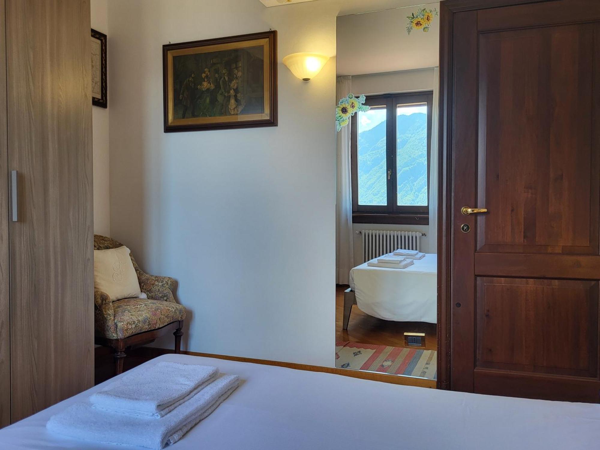 Casa Intignano - Appartamento Con Terrazzo Vista Lago Tremezzo Kültér fotó