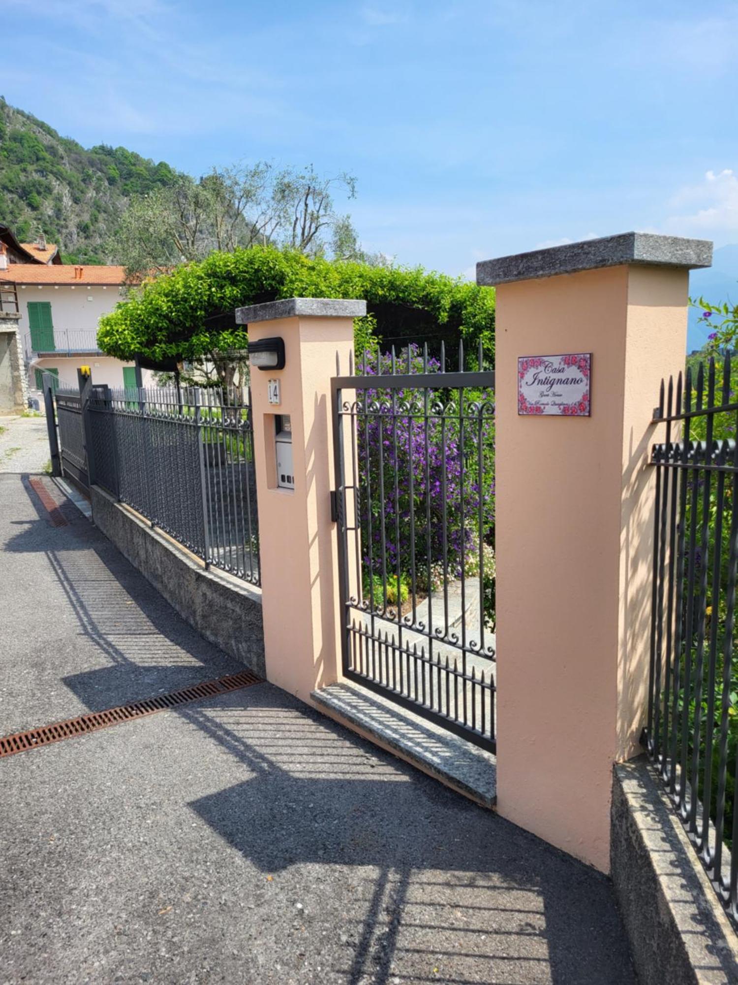 Casa Intignano - Appartamento Con Terrazzo Vista Lago Tremezzo Kültér fotó